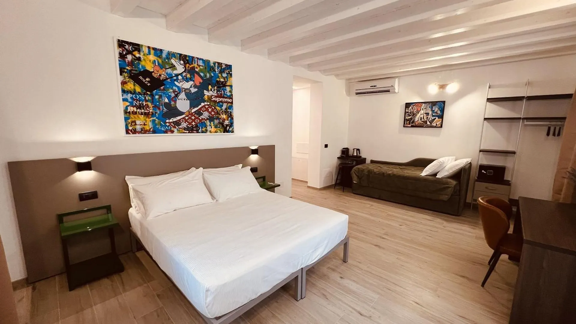 5 Terre Hub Suite 1 La Spezia Italy