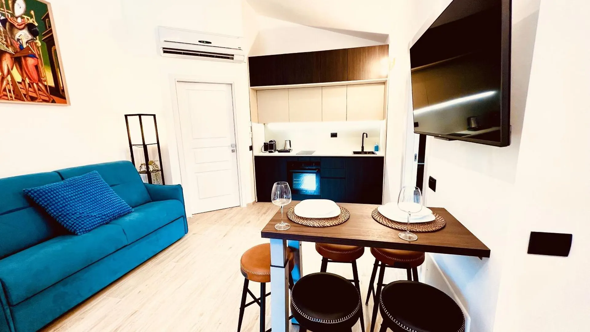Apartment 5 Terre Hub Suite 1 La Spezia